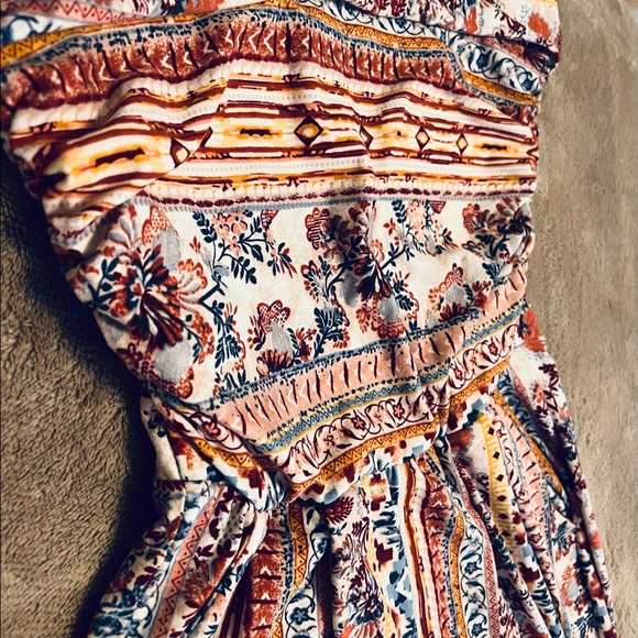 Floral Jumpsuit - Picture 2 of 3